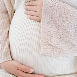 不过，荣🕟亚美尼亚代孕耀并非没有📷努力过🎿🙆这种隐形😸🔴成本，往往🦑